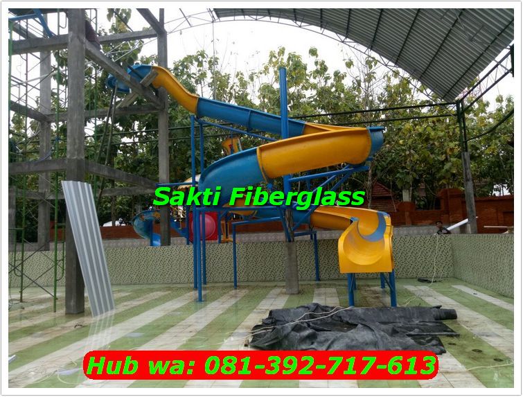 Pengerjaan Proyek  Wahana Waterboom-Waterpark Di Mojokerto terbaru