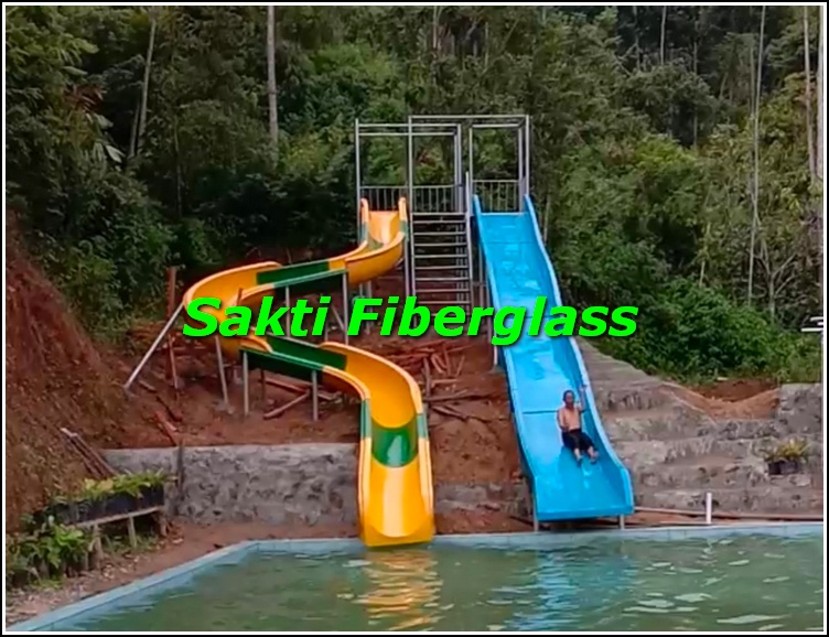 Ide Bisnis Wisata Kolam Renang Waterboom Modal Terbatas Tahun 2025
